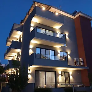 Ksamili Otel
