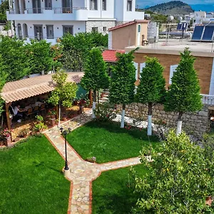M Cako Villa