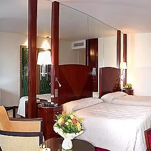 **** Hotel Mirabeau Monaco